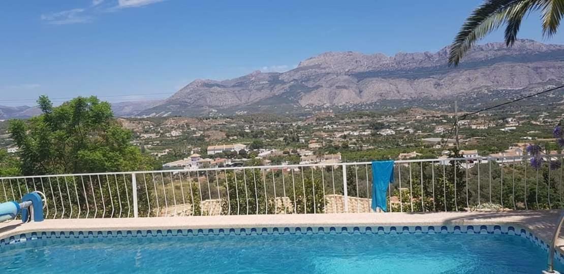 Haus Mit Pool Und Meerblick 알테아 외부 사진